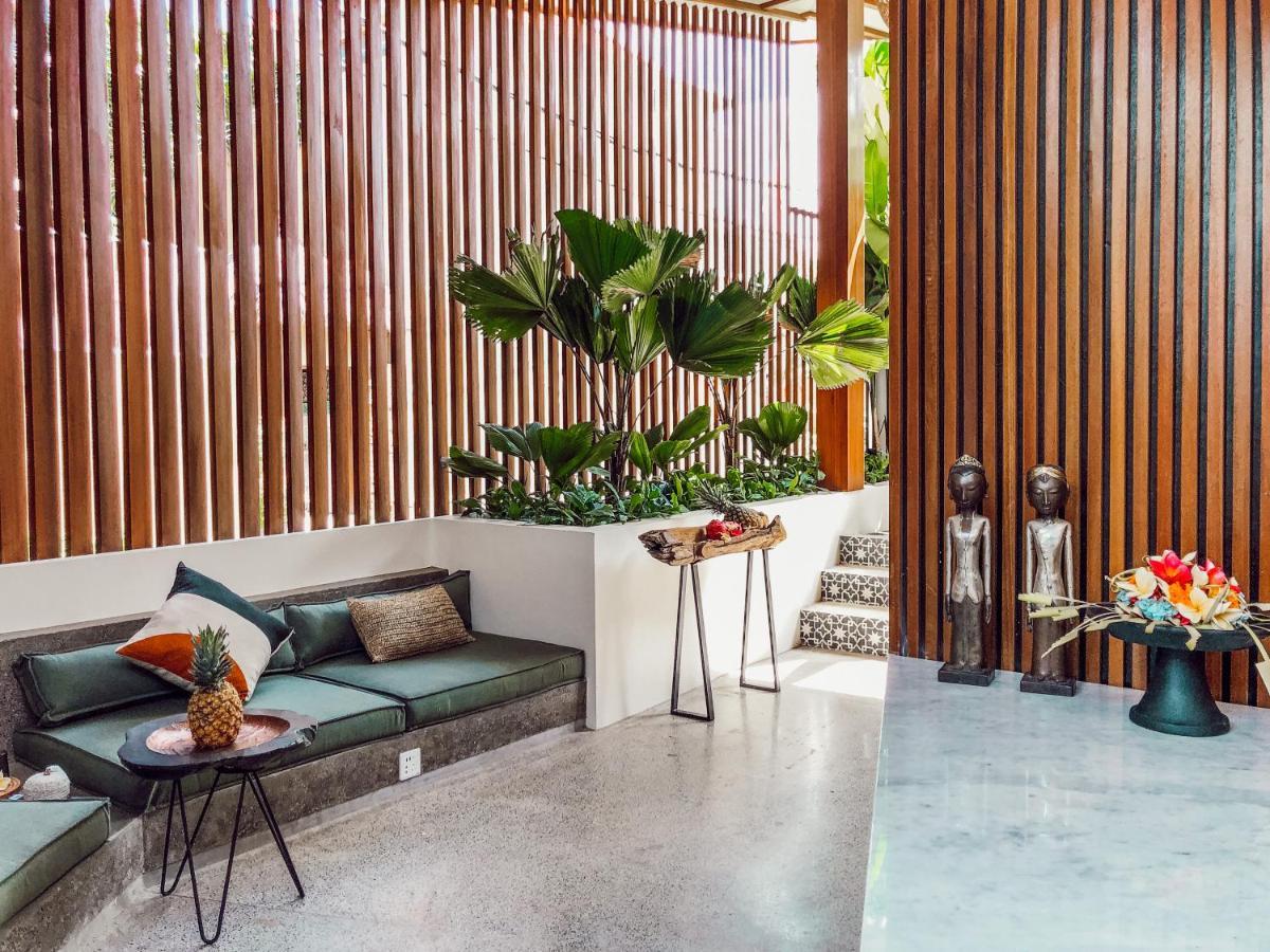 Beyond Bespoke Villas Seminyak Exterior foto